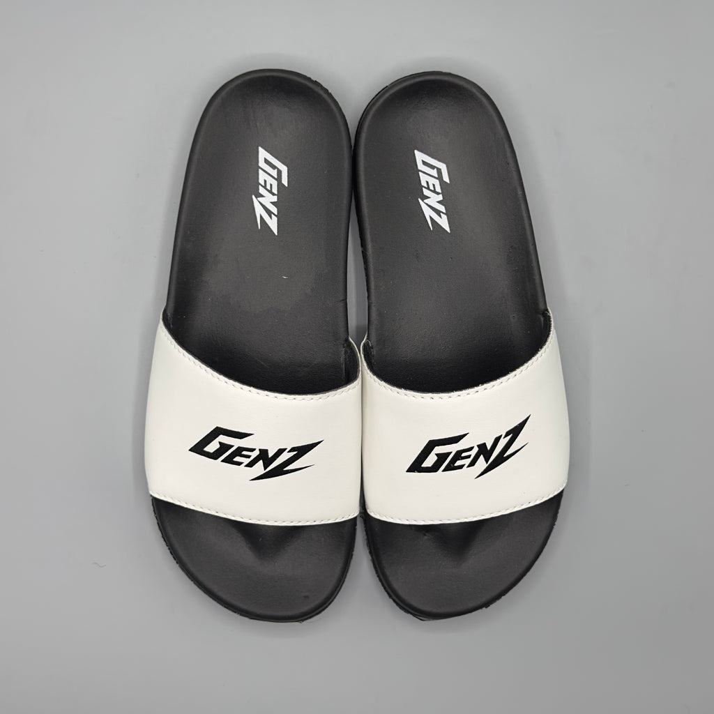 White , Ultra soft men's slide slippers with cushioned footbed